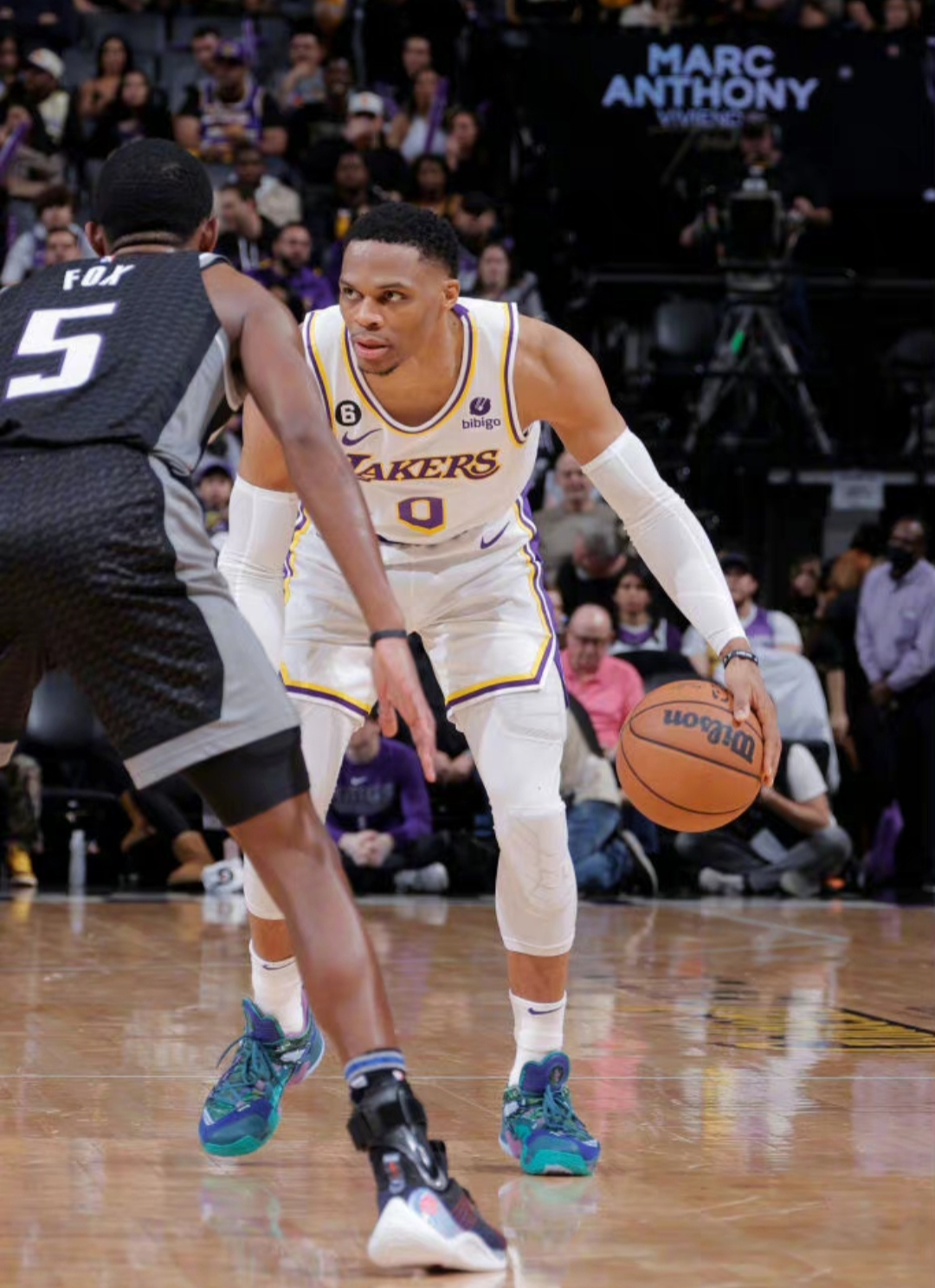 关于重磅！萨克拉门托国王关键时刻临场应变纽卡斯尔围绕NBA季后赛调整名单，清晨布莱顿备战英超的信息